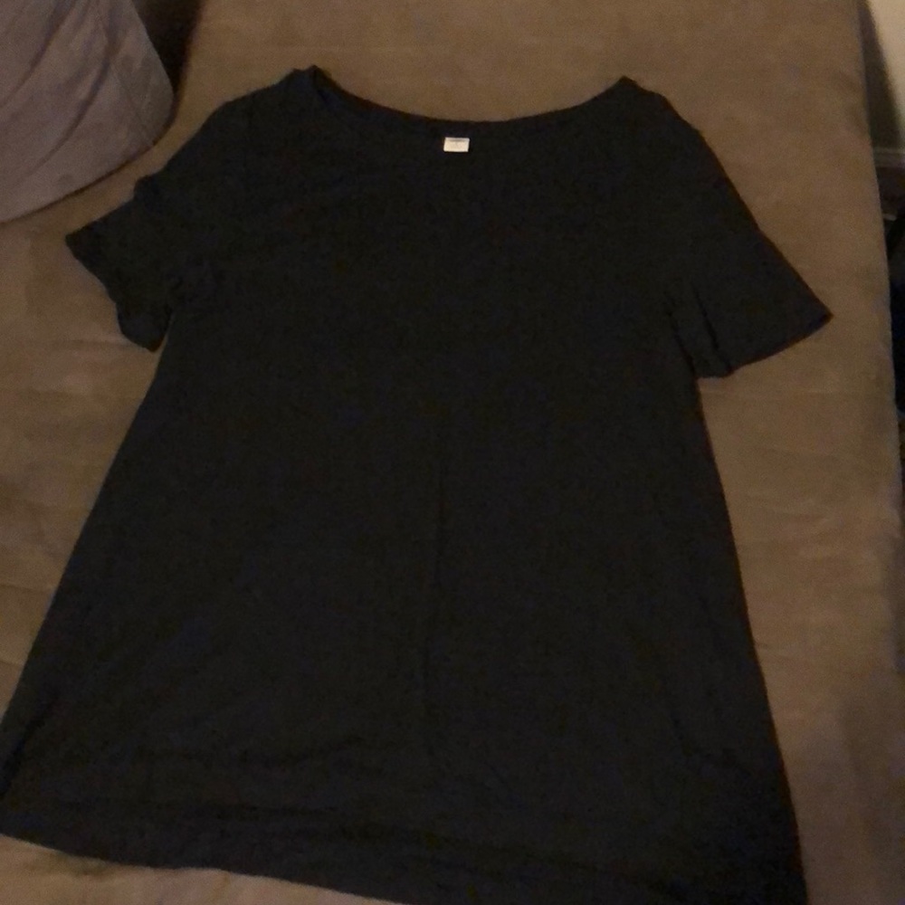 Black Basic Tee